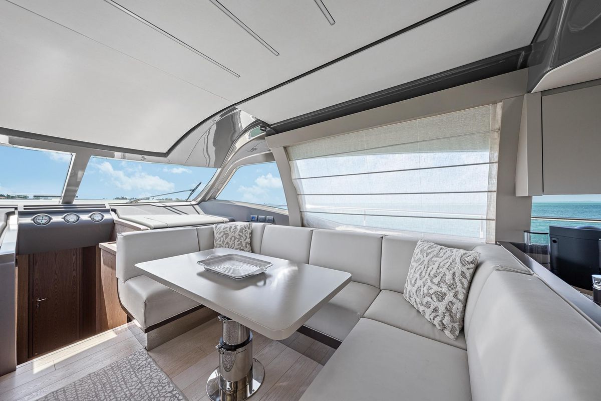 2018 Ferretti Yachts 55 