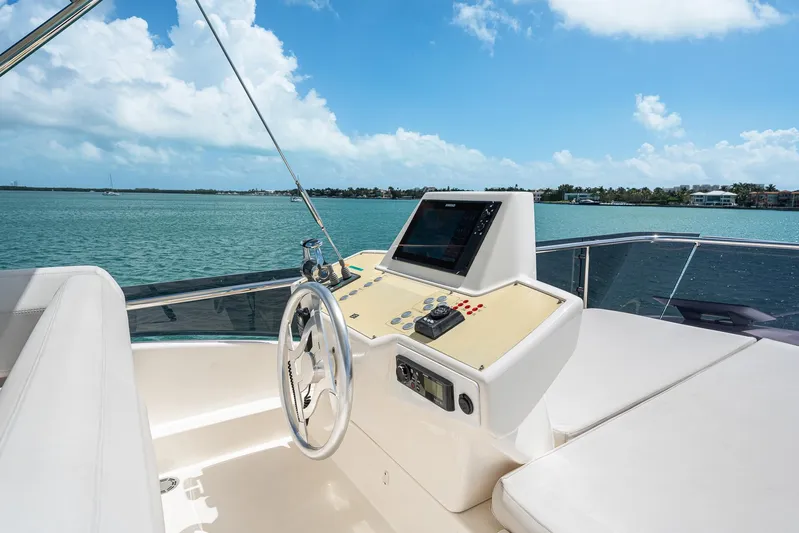 Funseeker Yacht Photos Pics 