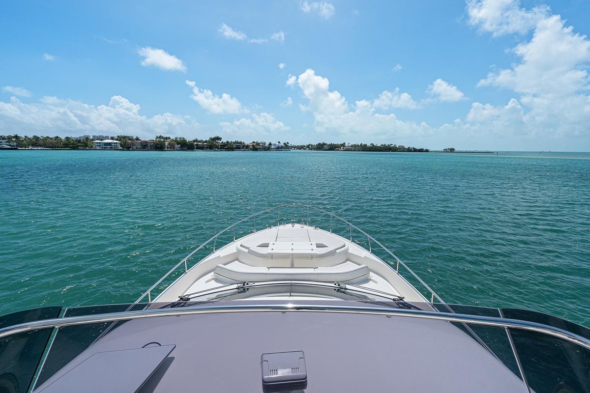 2018 Ferretti Yachts 55 
