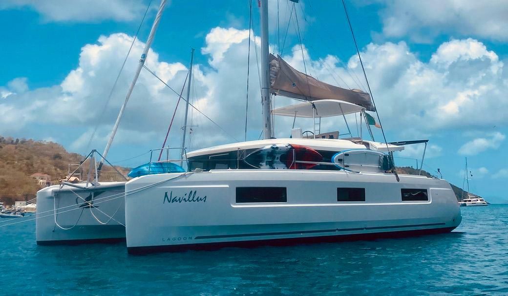 2022 Lagoon 46 