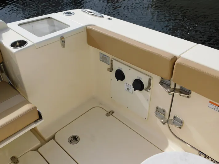 Patriot V Yacht Photos Pics 