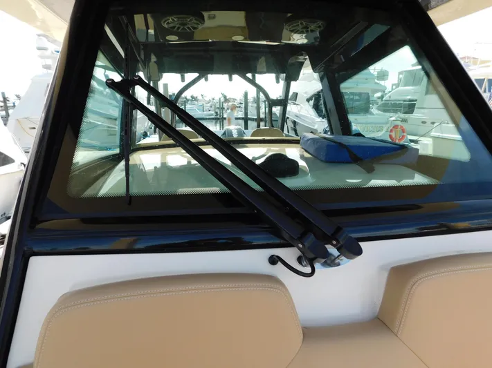 Patriot V Yacht Photos Pics 