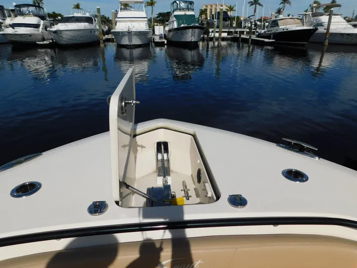 Patriot V Yacht Photos Pics 