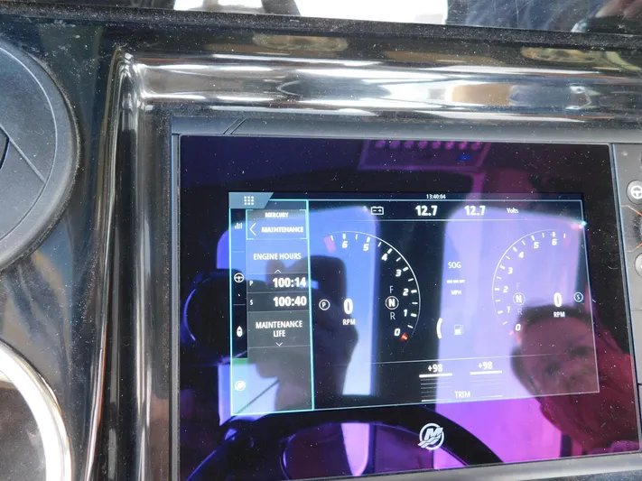 Patriot V Yacht Photos Pics 