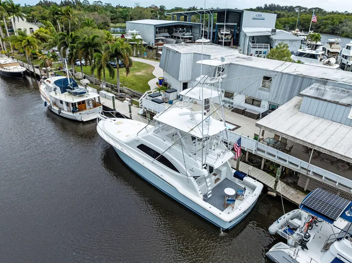 Cara Mia Yacht Photos Pics 