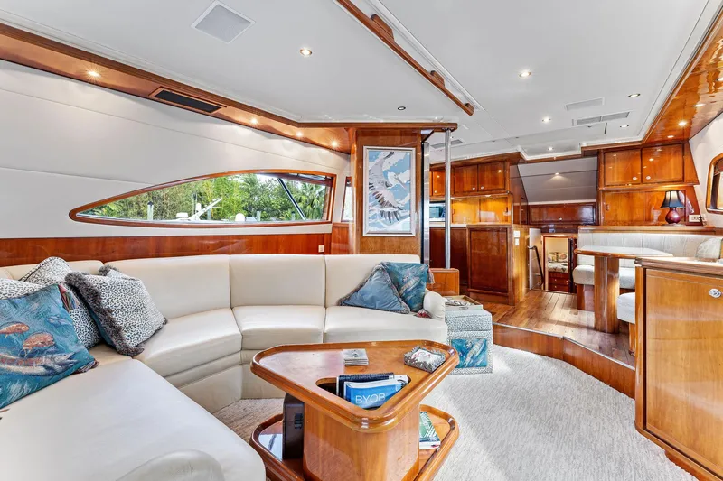 Cara Mia Yacht Photos Pics 