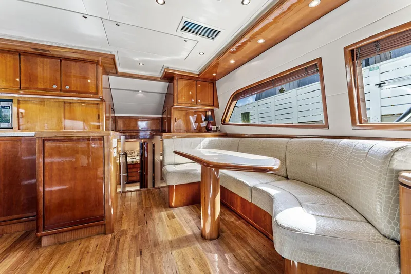 Cara Mia Yacht Photos Pics 