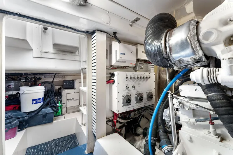 Cara Mia Yacht Photos Pics 