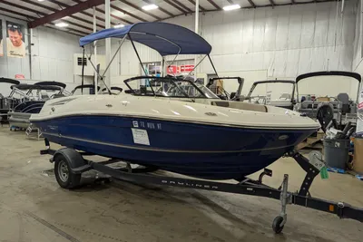Bayliner VR5