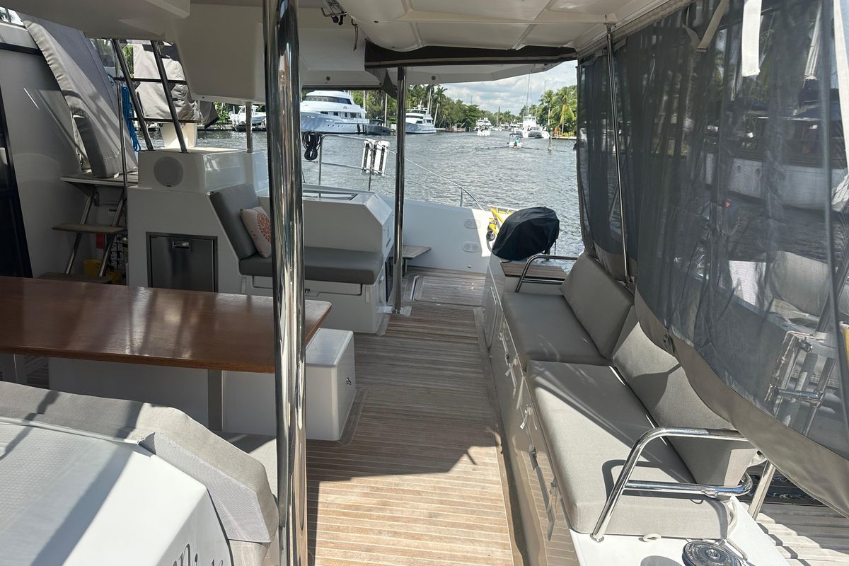2019 Fountaine Pajot 47 
