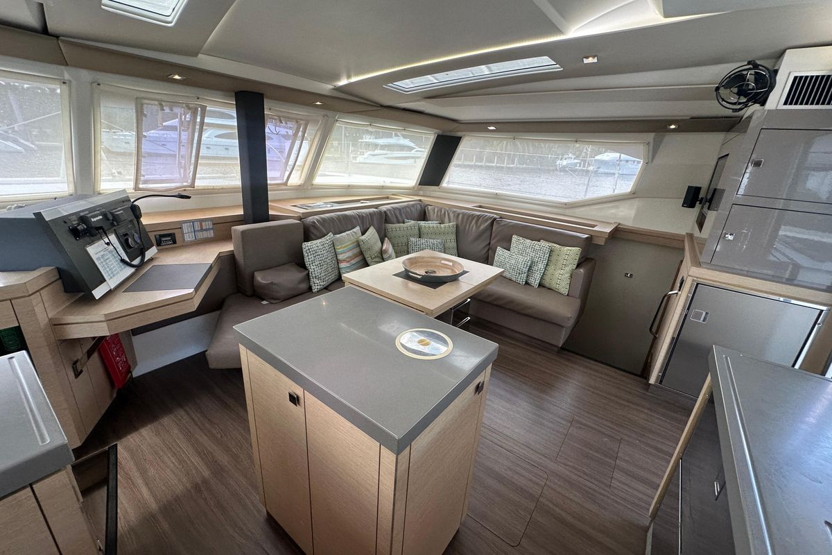 2019 Fountaine Pajot 47 