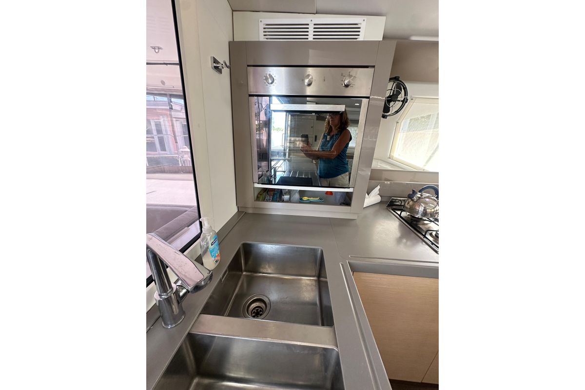 2019 Fountaine Pajot 47 