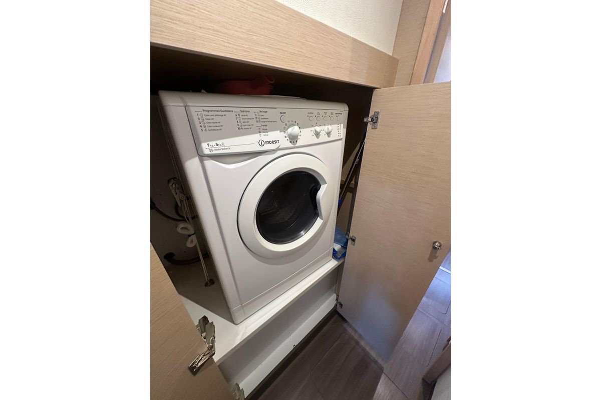 2019 Fountaine Pajot 47 