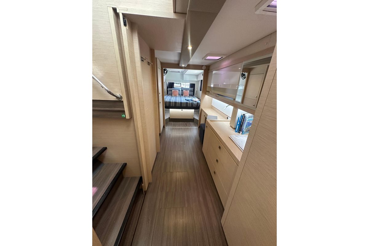 2019 Fountaine Pajot 47 