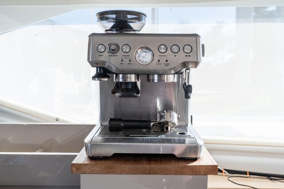 2019 Fountaine Pajot 47 