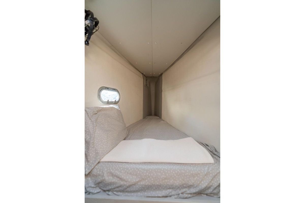 2019 Fountaine Pajot 47 