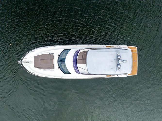 2017 Prestige 56 