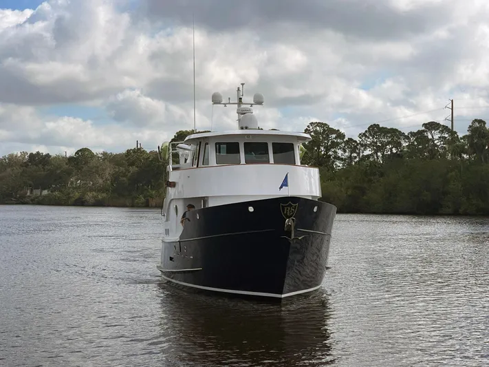 Indigo Yacht Photos Pics 