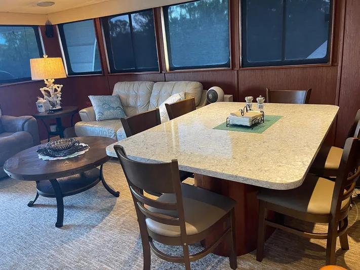 Indigo Yacht Photos Pics 