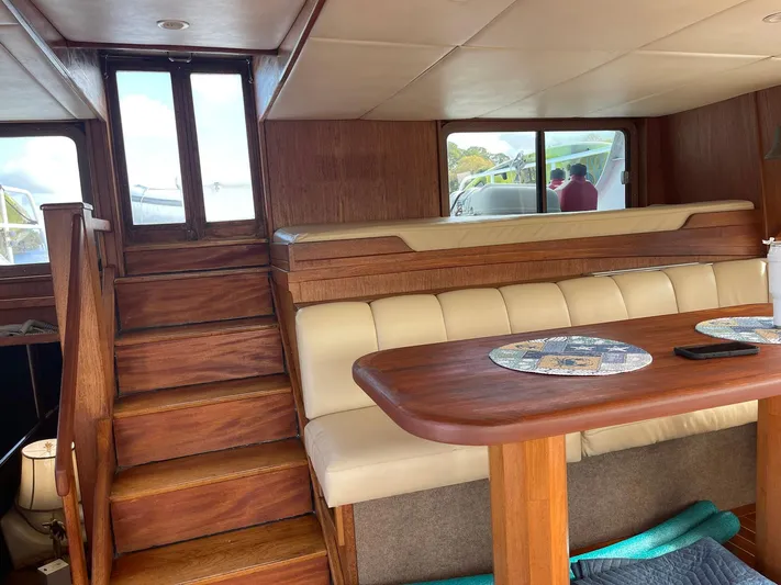 Indigo Yacht Photos Pics 