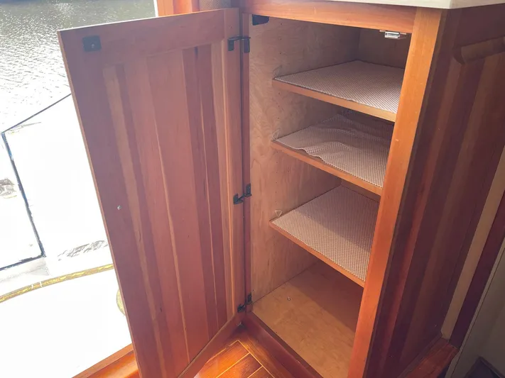 Indigo Yacht Photos Pics 