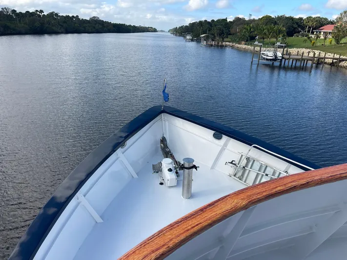 Indigo Yacht Photos Pics 