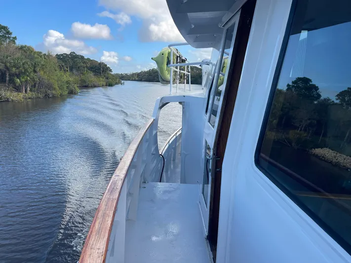 Indigo Yacht Photos Pics 