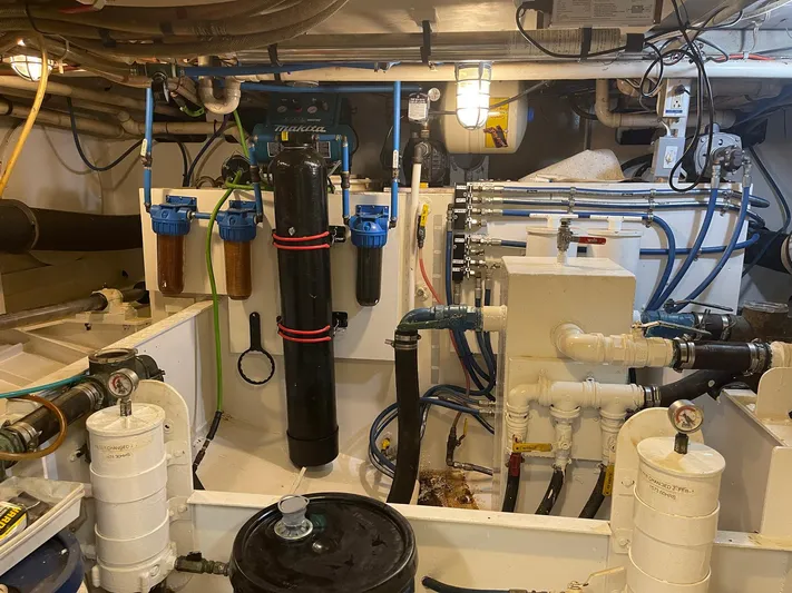 Indigo Yacht Photos Pics 