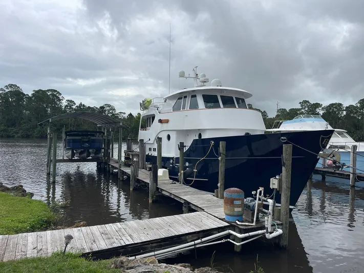 Indigo Yacht Photos Pics 