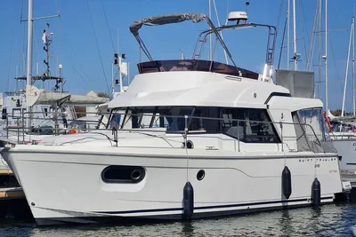 2019 Beneteau Swift Trawler 35