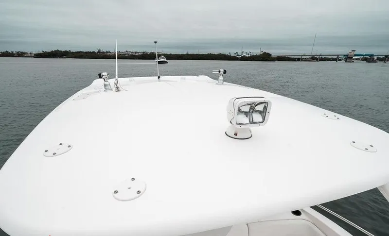  Yacht Photos Pics 2014 Boston Whaler 320 Outrage - Image 34