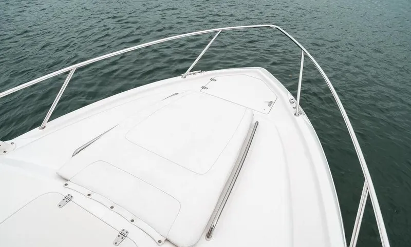  Yacht Photos Pics 2014 Boston Whaler 320 Outrage - Image 31