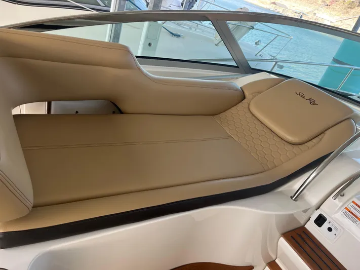Lady Faby Yacht Photos Pics 2019 Sea Ray Sundancer 350, luxurious tan seating, sleek design, and modern interior.