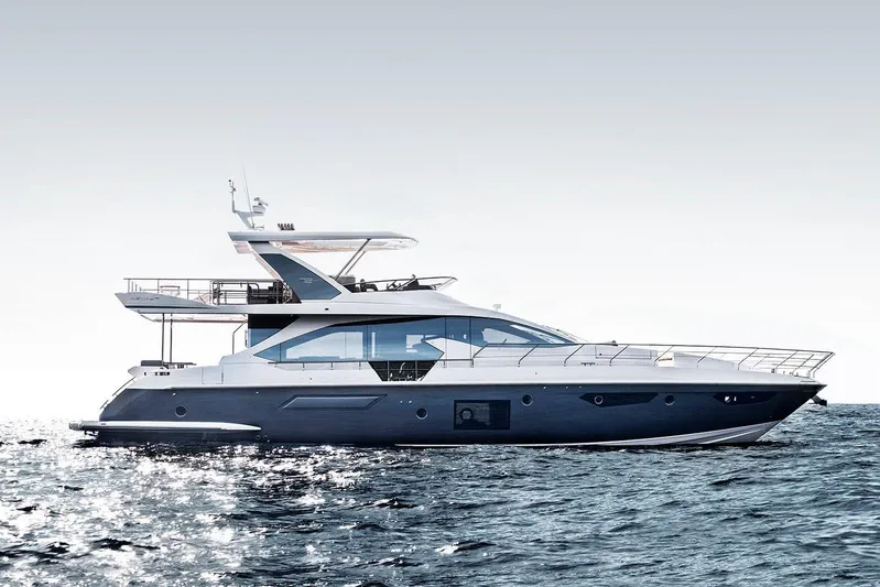 Yacht Photos Pics Manufacturer Provided Image