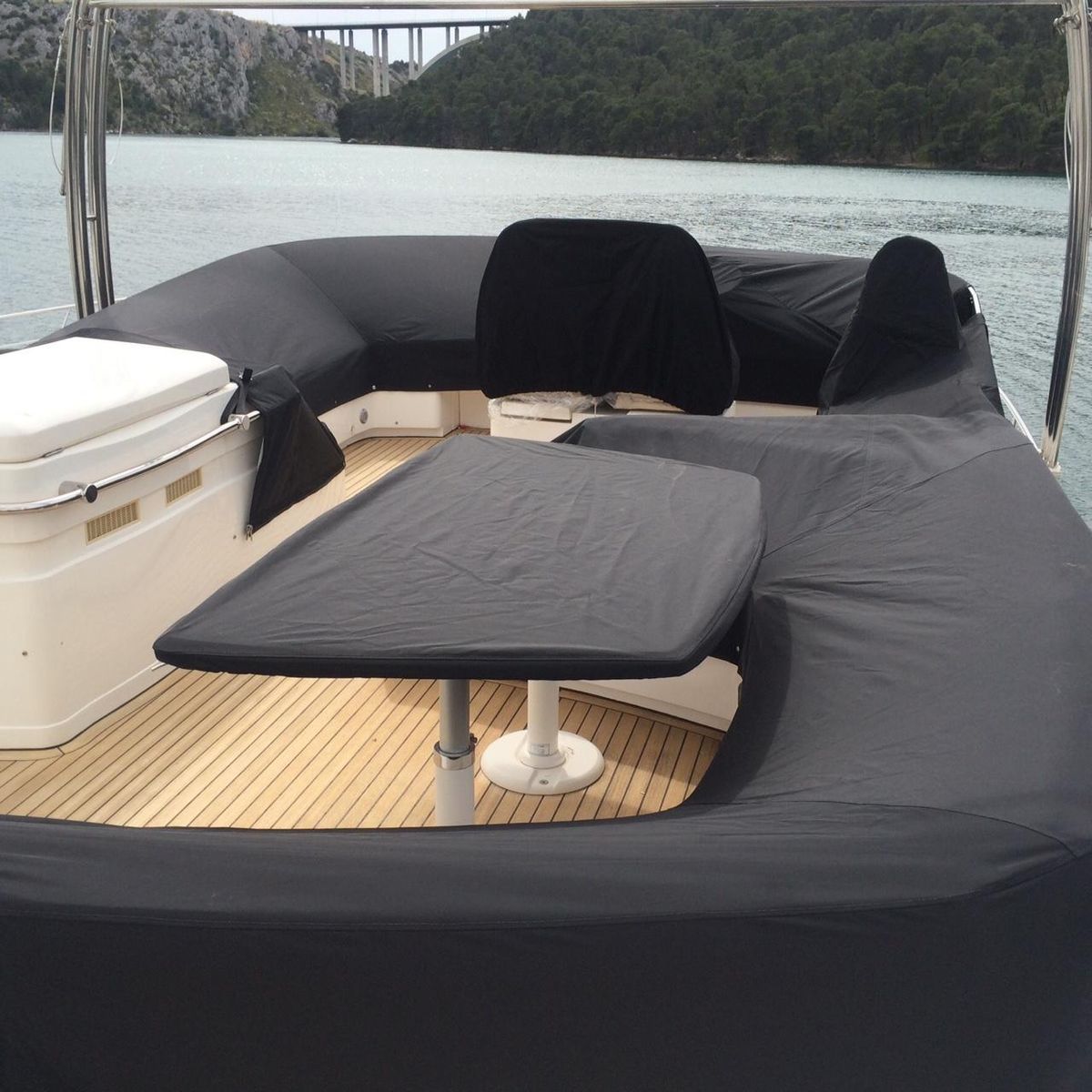 2006 Fairline 74 