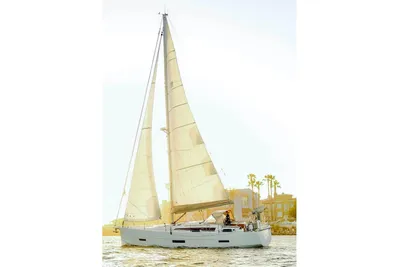 Dufour 430