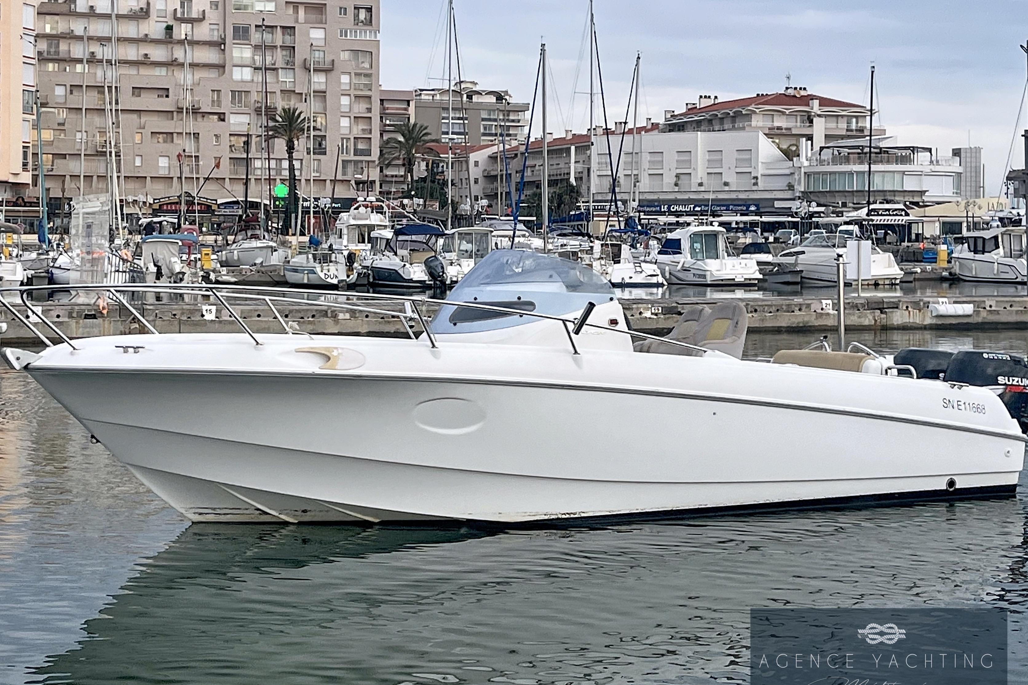 2007 Beneteau Flyer 750 Open
