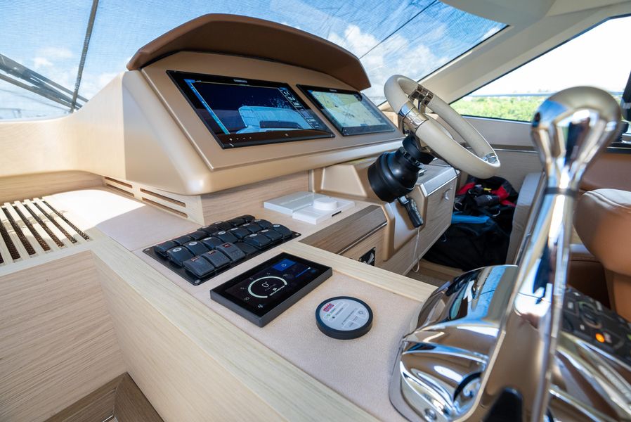 2019 Monte Carlo MC6