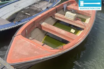 1900 Rowing Boat 400