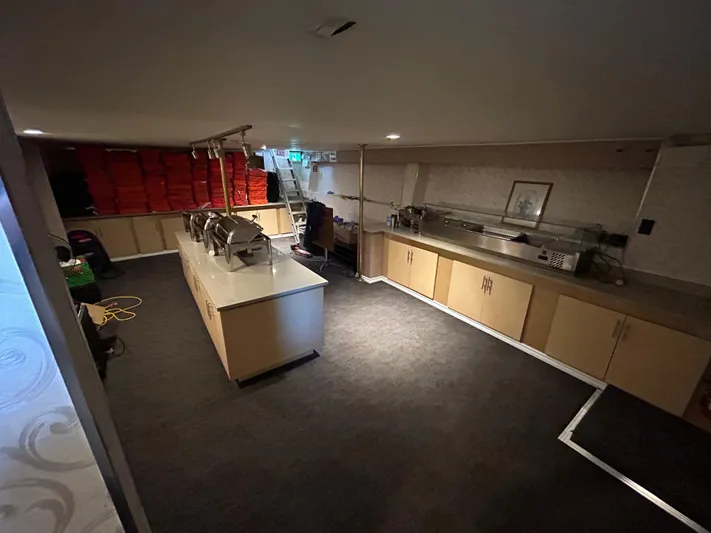 Eloquent Yacht Photos Pics Spacious interior of 1990 Palmer Marine 70 Pilothouse with modern kitchen setup.