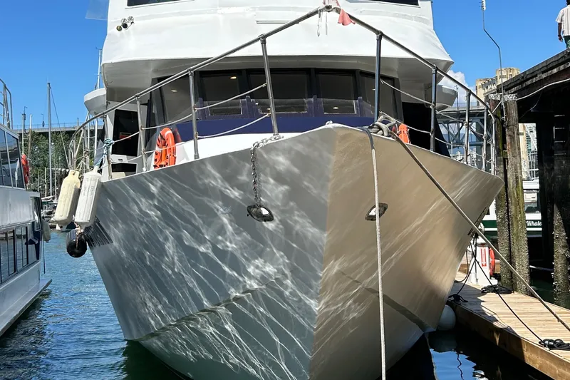 Eloquent Yacht Photos Pics 