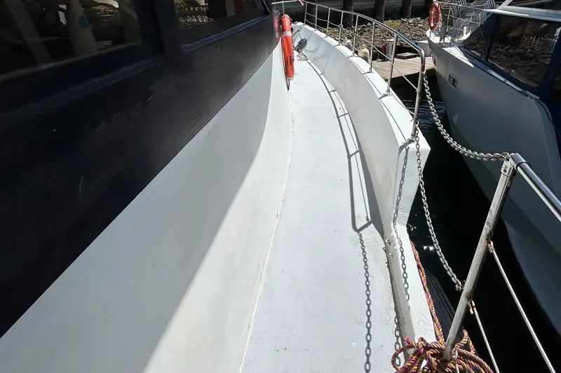 Eloquent Yacht Photos Pics 