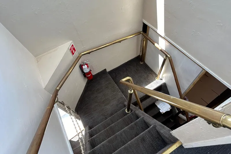 Eloquent Yacht Photos Pics 