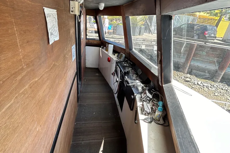 Eloquent Yacht Photos Pics 