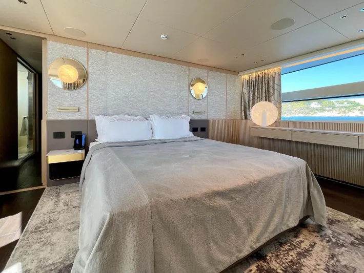 Flori Yacht Photos Pics 