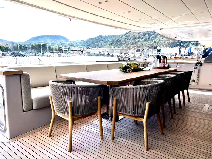 Flori Yacht Photos Pics 