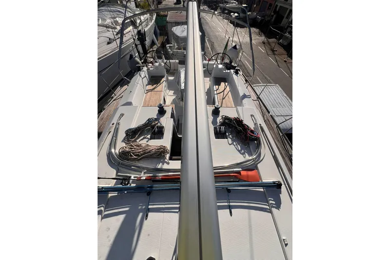 Cum Laude Yacht Photos Pics 2017 Dufour 512 Grand Large yacht deck with ropes and equipment.