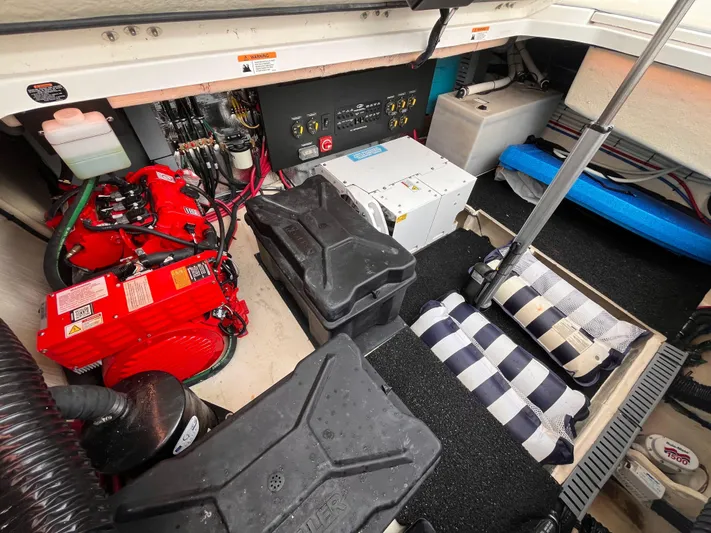  Yacht Photos Pics 2022 REGAL 36 XO - Image 30