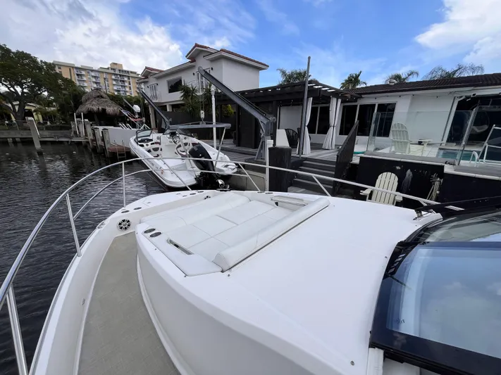  Yacht Photos Pics 2022 REGAL 36 XO - Image 16