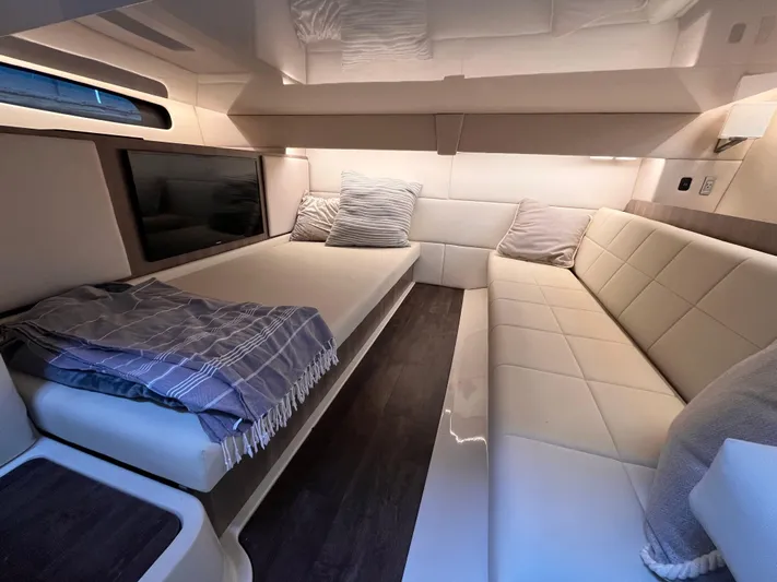  Yacht Photos Pics 2022 REGAL 36 XO - Image 25